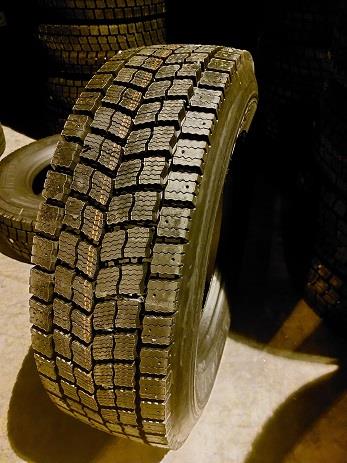 315/80R22,5 Paltread Cold Retread P41 3PMSF Drive WINTER (Pirelli casing)
